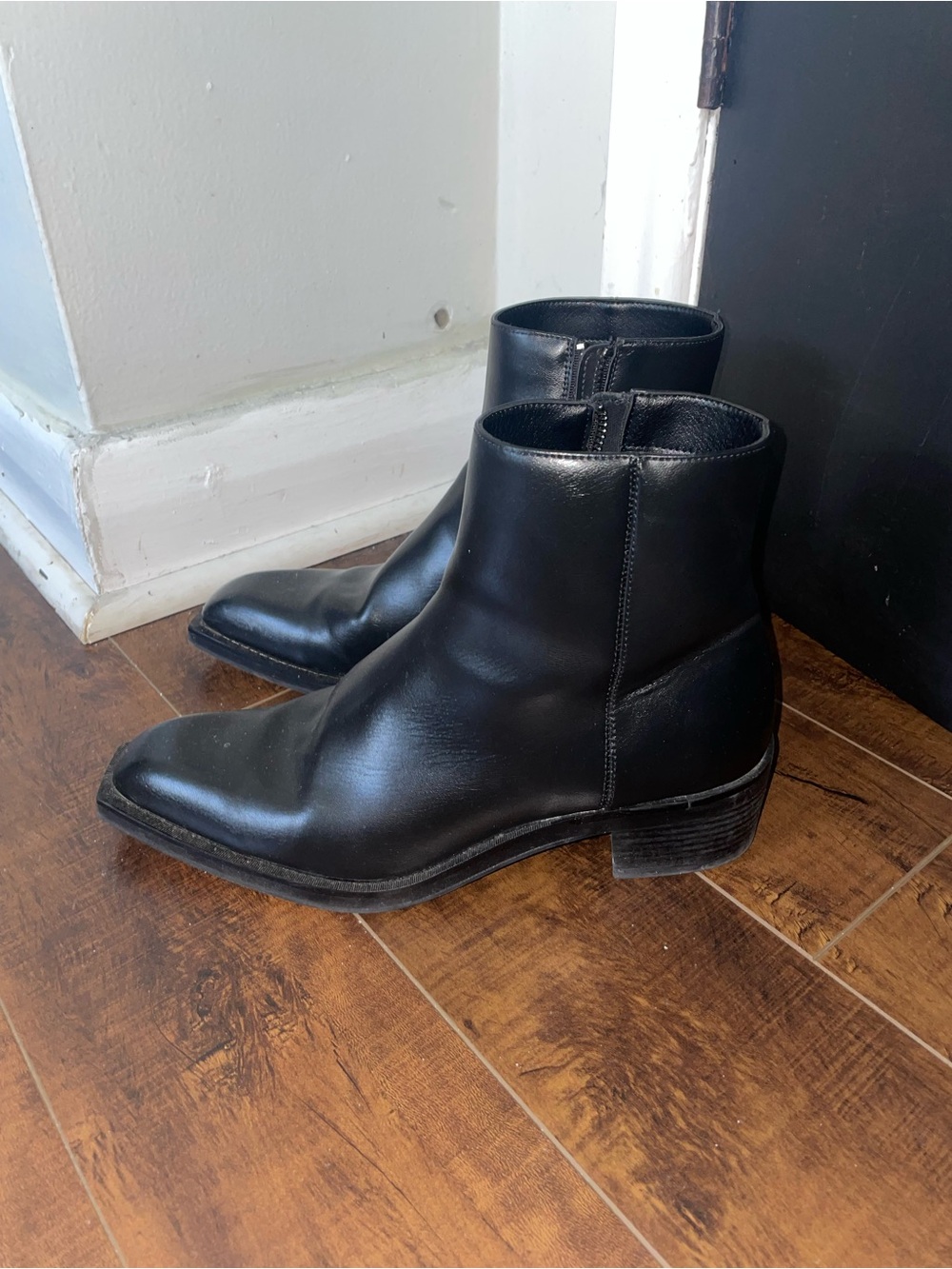 H&M Black Leather Chelsea Ankle Boots